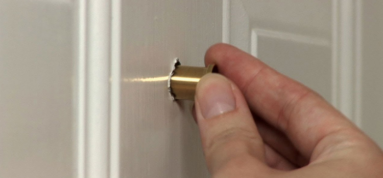 peephole door repair in South Monrovia Island
